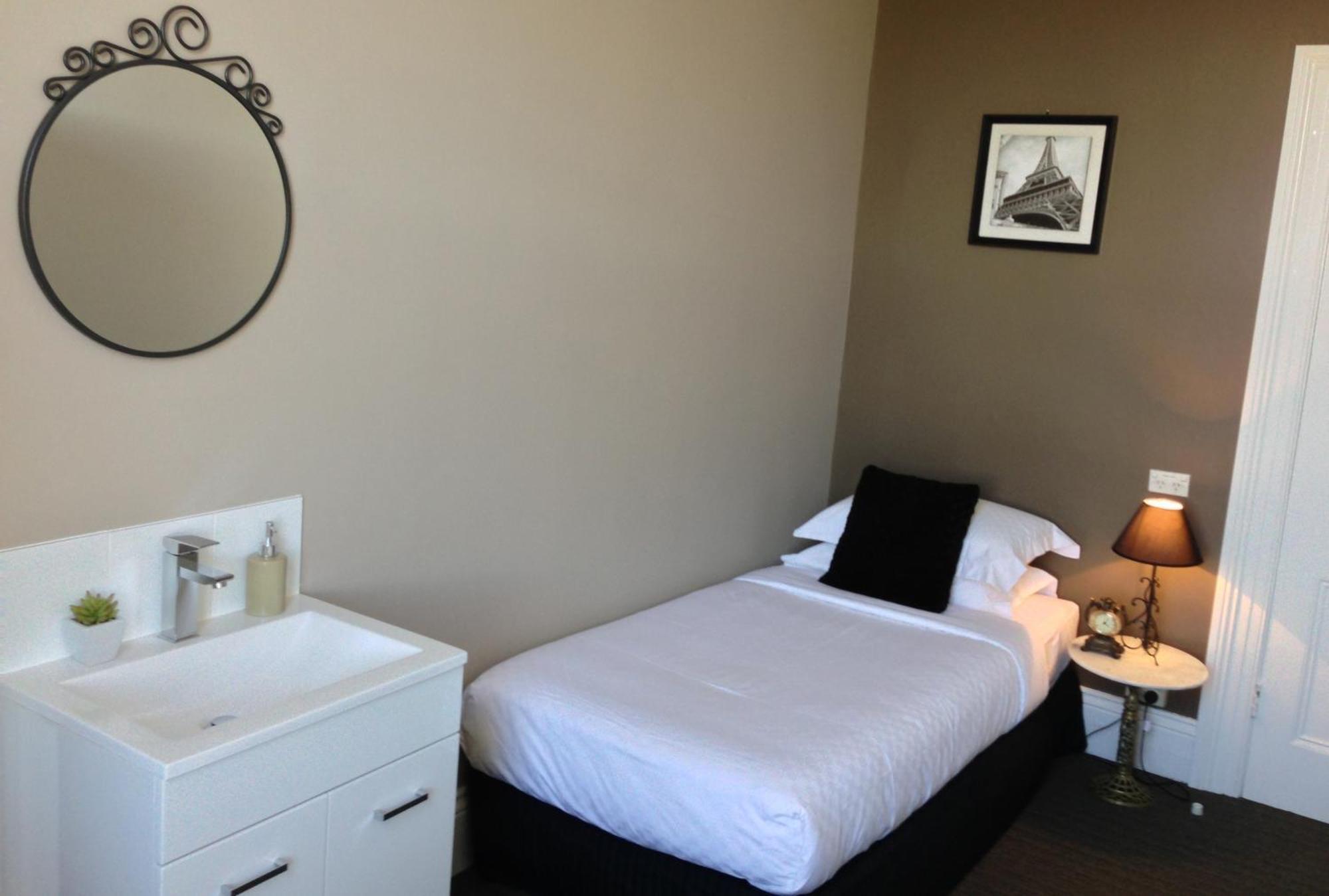 Centennial Inn On Bathurst Launceston Ngoại thất bức ảnh